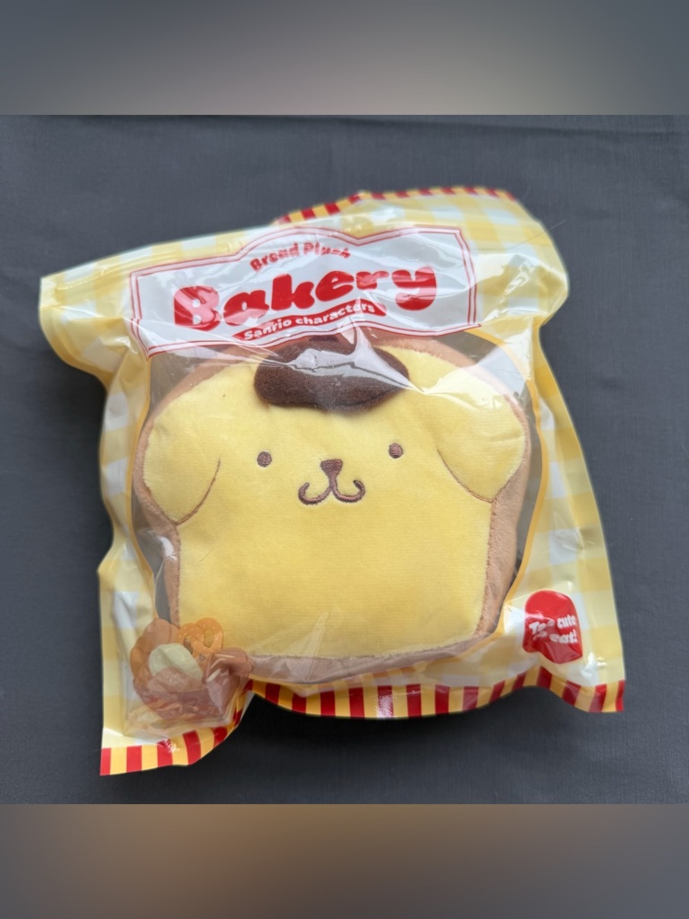 Korea Sanrio Pompompurin with bread costume keychain/plush
